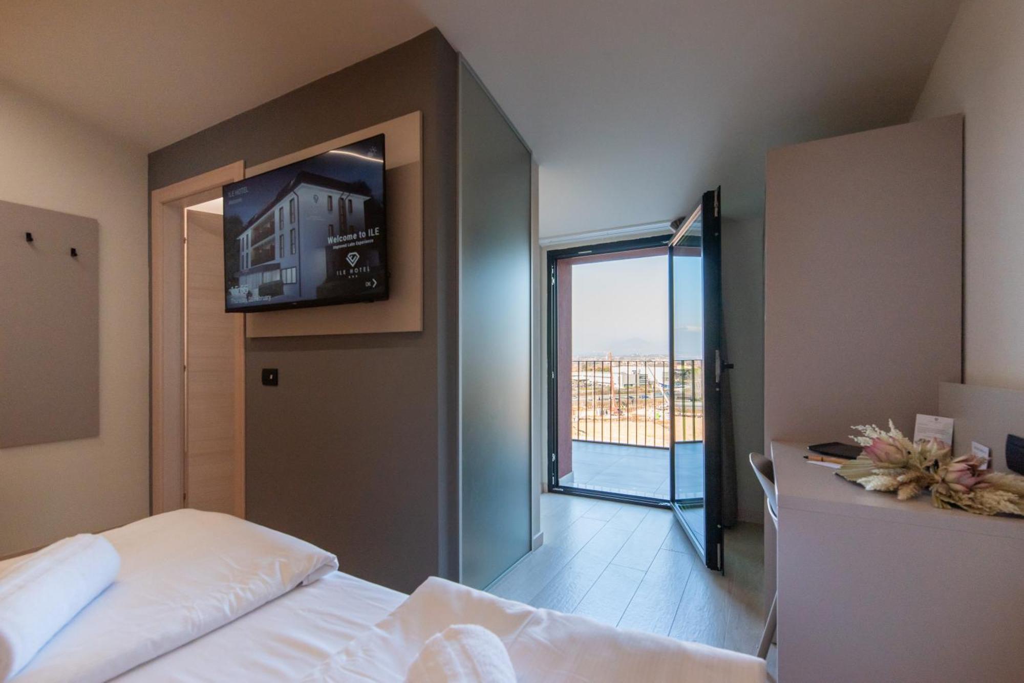 Ile Hotel Peschiera del Garda Exterior photo