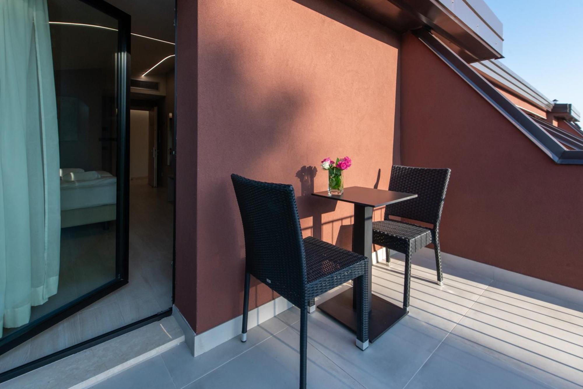 Ile Hotel Peschiera del Garda Exterior photo