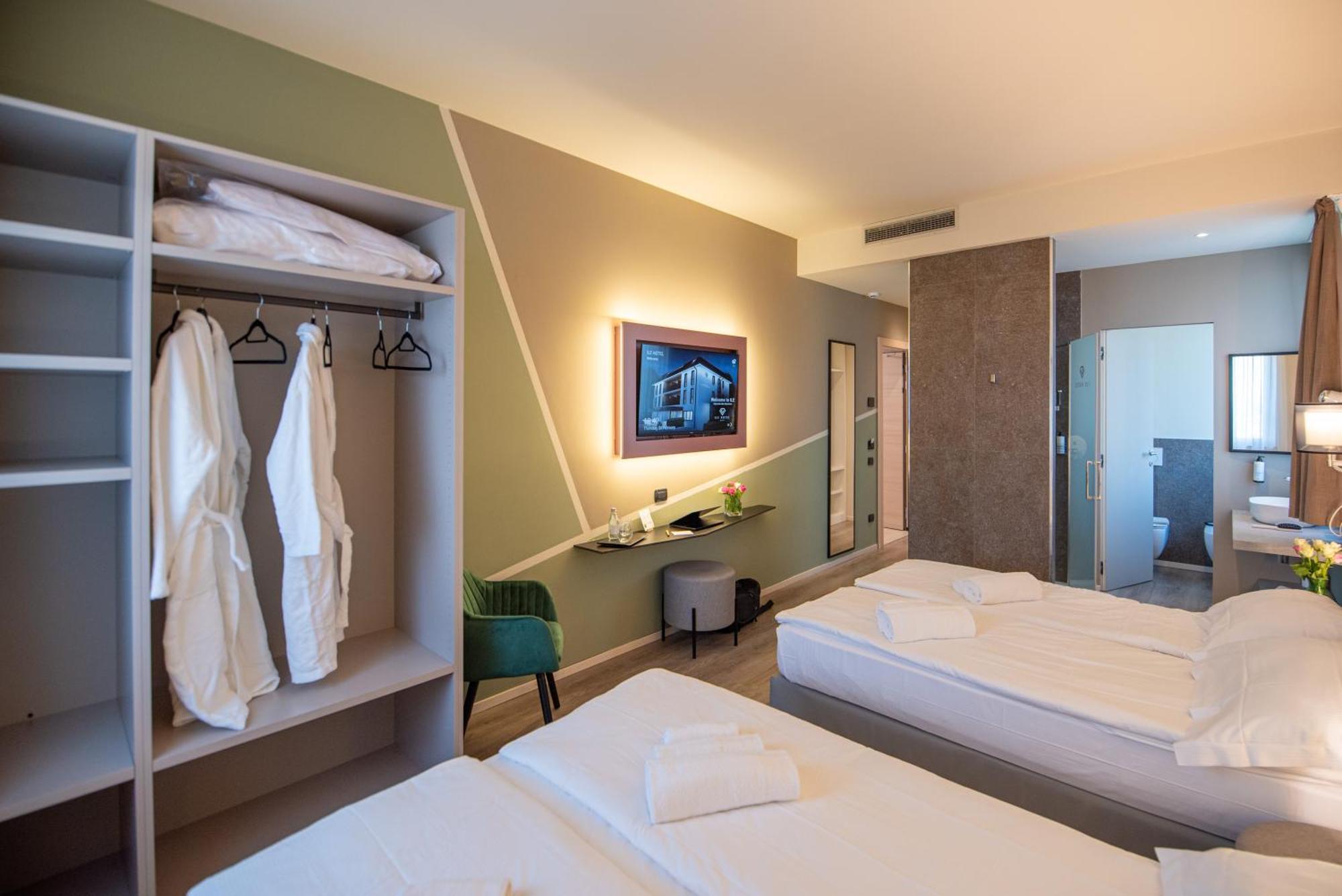 Ile Hotel Peschiera del Garda Exterior photo