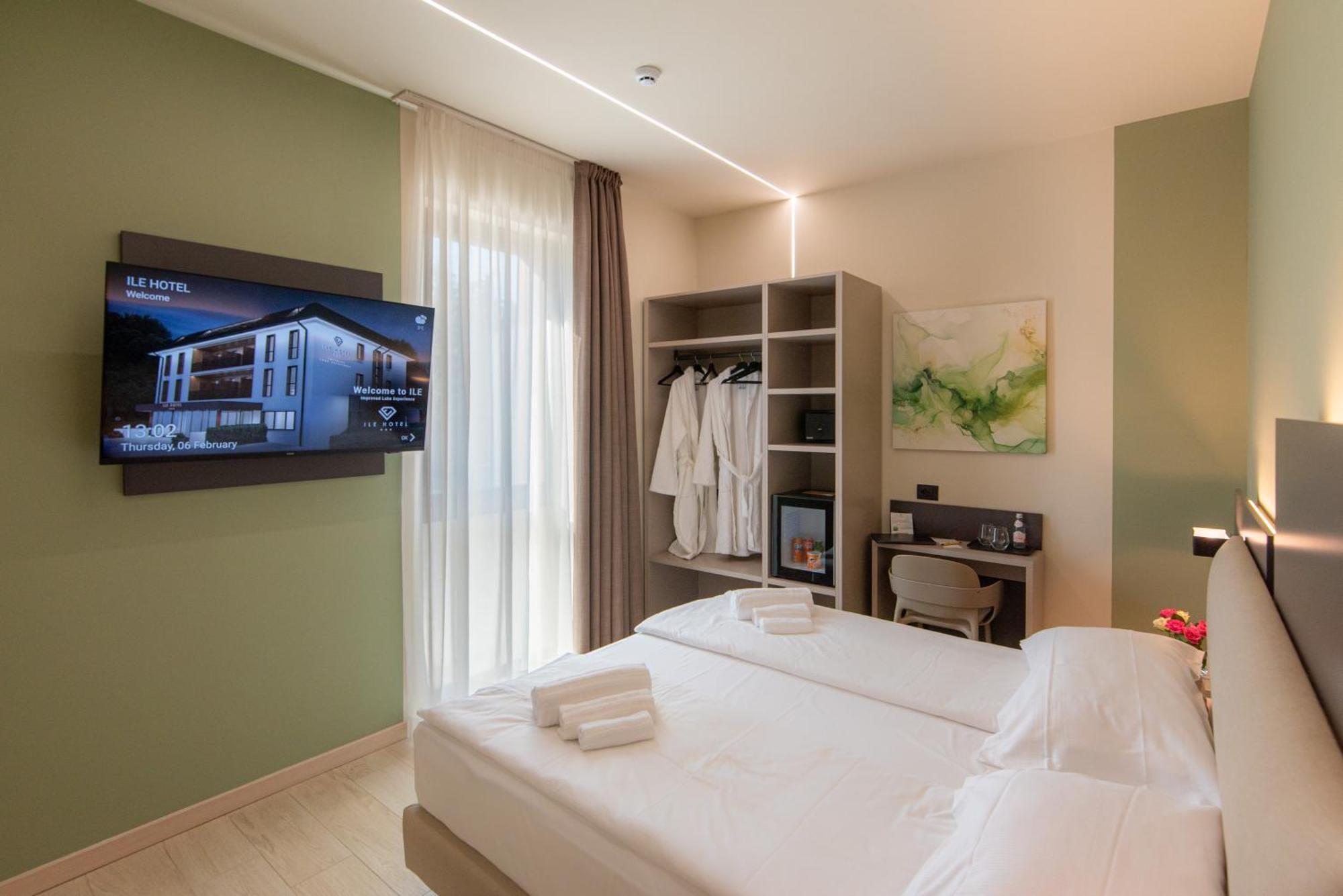 Ile Hotel Peschiera del Garda Exterior photo